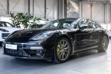 Porsche Panamera II 2018 Porsche Panamera Sport Turismo Turbo S E-Hybrid Gw