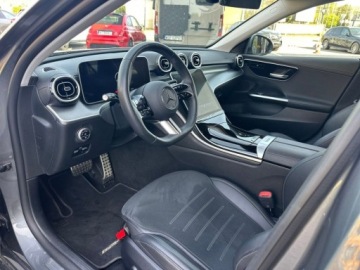 Mercedes Klasa C W206 2024 Mercedes-Benz Klasa C 180 AMG PakietLedNavigacjaSalon PLF 23 1.5, zdjęcie 9