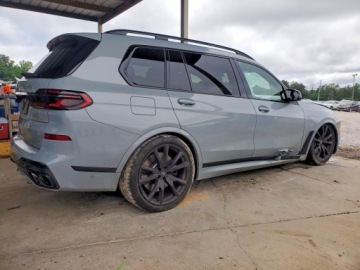 BMW X7 2024 BMW X7 M60i 2024 4.4 Benzyna 523KM, zdjęcie 3