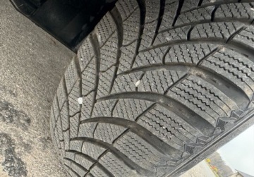 Nissan X-Trail I 2.2 Di 114KM 2002 Nissan X-Trail 4x4, badanie techniczne 11.2026 2.2 Diesel 114KM, zdjęcie 9