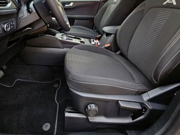 Ford Kuga III SUV Facelifting 2.5 FHEV 180KM 2025 Od ręki - Active 2.5 FHEV 180KM / Pakiet Winter, zdjęcie 3