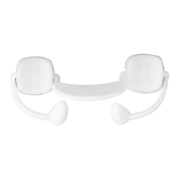 Przerażający sztuczny aparat na zęby Realistyczne