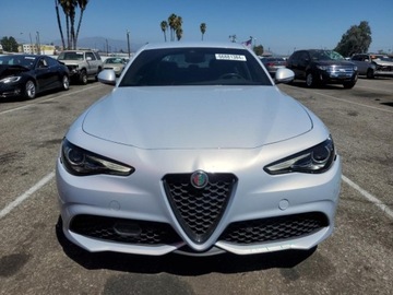 Alfa Romeo Giulia II Sedan Facelifting 2.0 Turbo 280KM 2022 Alfa Romeo Giulia 2022 2.0l 2.0 Benzyna 280KM, zdjęcie 5