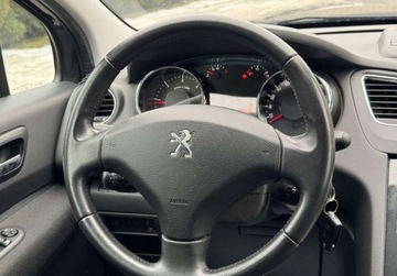 Peugeot 5008 I Minivan Facelifting 2.0 BlueHDi 150KM 2016 Peugeot 5008 LIFT 2,0 HDI 150KM Navi Climatronic Led Bezwypadkowy SERWIS A, zdjęcie 15