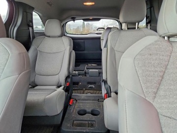 Toyota Sienna III 2025 Toyota Sienna Le 2025 2.5 Hybryda 245KM, zdjęcie 10