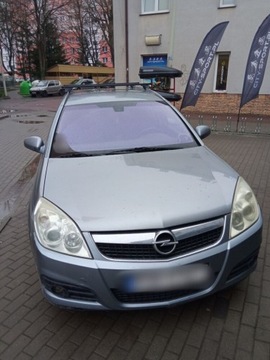 KUFR NA STŘEŠNÍ NOSIČ DO OPEL VECTRA C KOMBI 2002-2008