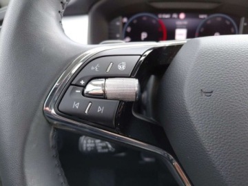 Skoda Kodiaq I SUV 2.0 TDI 150KM 2021 Skoda Kodiaq Ambition 2.0 TDI 150 KM DSG Serwis ASO FV23 2.0 149KM, zdjęcie 17