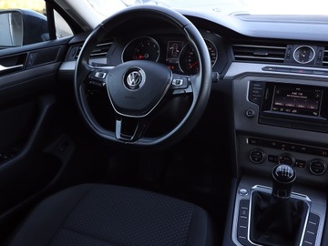 Volkswagen Passat B8 Limousine 1.4 TSI BlueMotion Technology 125KM 2016 VW Passat 1.4 TSI, Salon Polska, Klima, zdjęcie 6