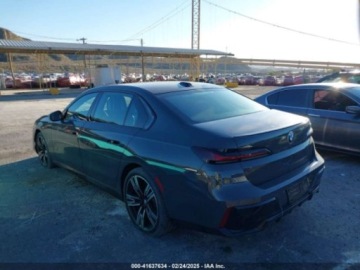 BMW Seria 7 G70 2024 BMW Seria 7 740i 2024 3.0l 3.0 Benzyna 375KM, zdjęcie 3