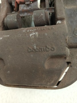 AUDI Q7 4L PRAVÝ ZADNÍ TŘMEN BRZDOVÉ BREMBO
