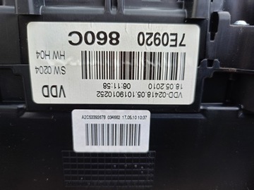 PŘÍSTROJOVÁ DESKA VW T5 FACELIFT 2,0TDI 7E0920860C