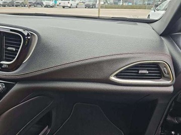 Chrysler Pacifica II 2024 Chrysler Pacifica Pinnacle 2024 3.6 Benzyna 287KM, zdjęcie 10