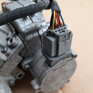 КОНТРОЛЛЕР СЦЕПЛЕНИЯ KIA NIRO 414702B000