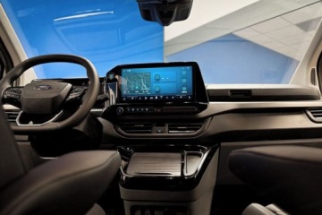Ford Tourneo Custom II  L1 2.5 Plug-in Hybrid  232KM 2026 Tourneo Custom 340 L2H1 Titanium X PHEV CVT 2.5 232KM, zdjęcie 9