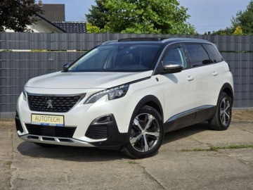 Peugeot 5008 II Crossover 2.0 BlueHDI 150KM 2018 Peugeot 5008 led 7miejsc kamera360 crossway
