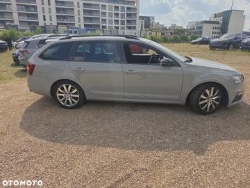 Skoda Octavia III RS Kombi Facelifting 2.0 TSI 245KM 2018 Skoda Octavia Skoda Octavia 2.0 TSI DSG RS 245 2.0 Benzyna 245KM, zdjęcie 6