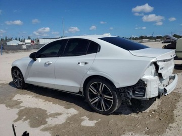 Volvo S60 III Sedan 2.0 T5 250KM 2020 Volvo S60 T5 R-Design 2020 2.0l 2.0 Benzyna 250KM, zdjęcie 1