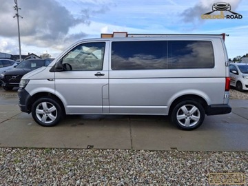 Volkswagen Caravelle T6 Transporter 2.0 TDI 102KM 2018 Volkswagen Transporter 2,0 tdi 9 osobowy klima elektryka serwis oplacony, zdjęcie 8