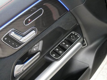 Mercedes GLA II Off-roader AMG Facelifting 2.0 35 306KM 2025 MERCEDES-BENZ GLA AMG 35 4-Matic Suv 2.0 (306KM) 2025, zdjęcie 8