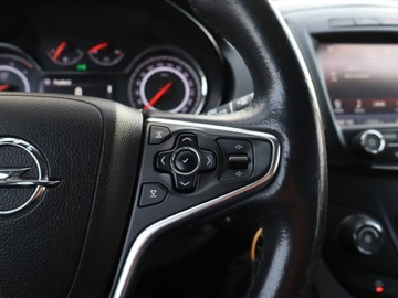 Opel Insignia I Hatchback Facelifting 2.0 CDTI Ecotec 170KM 2016 Opel Insignia 2.0 CDTI, Salon Polska, zdjęcie 17