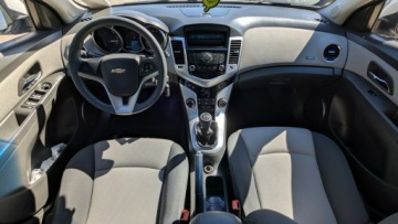 Chevrolet Cruze Sedan 2.0 VCDI 16V 125KM 2010 Chevrolet Cruze LS 2.0D 125PS OPŁACONY GWARANCJA, zdjęcie 18