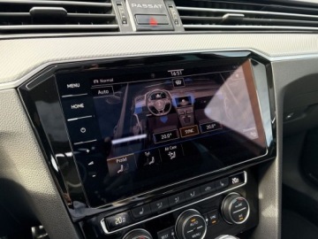 Volkswagen Passat B8 Variant 2.0 TDI BlueMotion SCR 190KM 2019 Volkswagen Passat TDI 190KM Highline R-Line Panorama Kam. 360 Keyless, zdjęcie 22