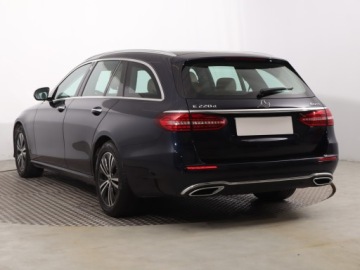 Mercedes Klasa E W213 Kombi Facelifting 2.0 E220d 194KM 2021 Mercedes E E 220 d, Salon Polska, 1. Właściciel, zdjęcie 3