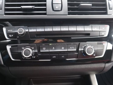 BMW Seria 1 F20-F21 2016 BMW 1 118i, Klima, Klimatronic, zdjęcie 12