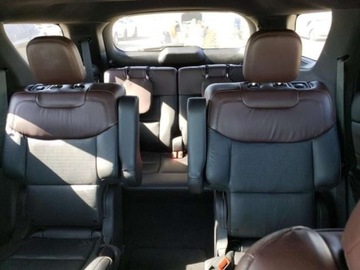 Ford Explorer VI 2021 Ford Explorer 2021, 3.0L, 4x4, PLATINUM, po gradobiciu 3.0 Benzyna 365KM, zdjęcie 8