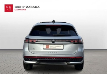 Volkswagen Passat B8 Variant Facelifting 2.0 TDI SCR 150KM 2024 Volkswagen Passat Variant R-Line 2.0TDI 150KM DSG WEBASTO Panorama IQ Mart, zdjęcie 3