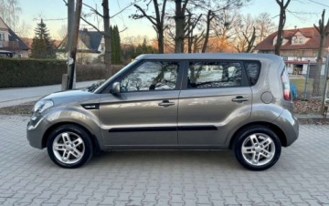 Kia Soul I Crossover 1.6 CRDI VGT 128KM 2011 Kia Soul Kia Soul 1.6 CRDI L 1.6 Diesel 128KM, zdjęcie 12