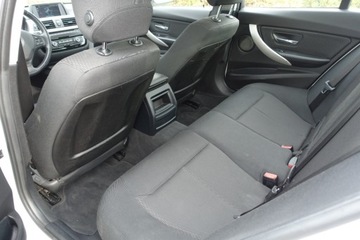 BMW Seria 3 F30-F31-F34 Limuzyna Facelifting 1.5 318i 136KM 2018 BMW Seria 3 czujniki parkowania, automat, klimatyzacja, ISOFIX, LED, FV23, zdjęcie 6