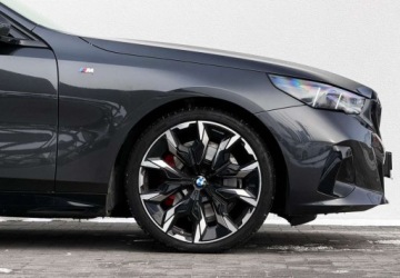 BMW Seria 5 G90-91 2025 BMW Seria 5 I wlasciciel M Sport Hak Gwarancja Bezwypadkowy FVAT23, zdjęcie 9