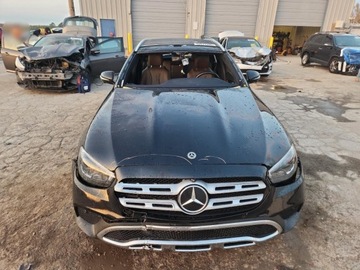 Mercedes Klasa E W213 2022 Mercedes-Benz Klasa E 450 4Matic All Terrain 2022 3.0l 3.0 Benzyna 362KM, zdjęcie 5