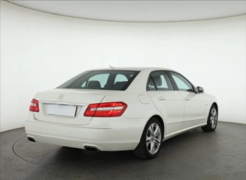 Mercedes Klasa E W212 Limuzyna 220 CDI BlueEFFICIENCY 170KM 2011 Mercedes E E 220 CDI, Salon Polska, Serwis ASO, zdjęcie 4