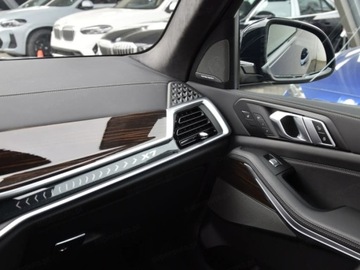 BMW X7 SUV Facelifting 3.0 40d 352KM 2025 xDrive40d Sport Suv 3.0 (352KM) 2025, zdjęcie 12