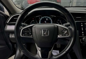 Honda Civic X Sedan 4d 1.5 VTEC Turbo 182KM 2018 Honda Civic 1.5 TURBO kamera 182KM gwarancja bezwypadkowy MANUAL 44 000, zdjęcie 21