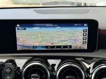 Mercedes Klasa A W177/V177 Hatchback 1.3 200 163KM 2019 Mercedes-Benz Klasa A A200 163KM 7G-DCT AMG-Line FULL Led SSU 1.3, zdjęcie 23