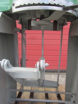 Гильотина с рамой Maweg