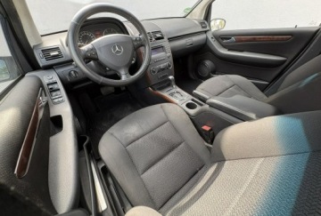 Mercedes Klasa A W169 Coupe 2.0 180 CDI 109KM 2008 Mercedes A 180 | Podgrzewane fotele | Automat |, zdjęcie 6