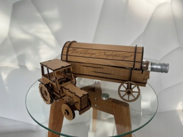 Watercase ursus подарочный трактор