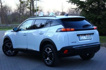 Peugeot 2008 II SUV 1.5 BlueHDi 130KM 2023 Peugeot 2008 1.5 HDI 130KM LIFT AUTOMAT ALLURE I Wlasciciel ASO Bezwypadko, zdjęcie 4