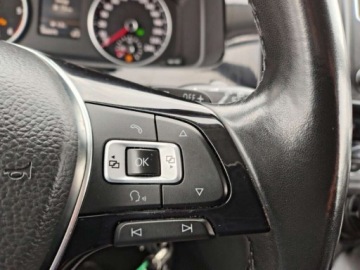Volkswagen Caravelle T6 2017 Volkswagen Caravelle Salon PL, FV23, Highline. bogata opcja, ACC, Nappa, zdjęcie 19