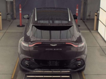 Aston Martin DBX 2021 Aston Martin DBX 2021 V8 4.0 Benzyna 542KM, zdjęcie 3