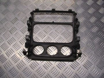 KONZOLA STŘEDNÍ  RÁMEČEK SUZUKI LIANA