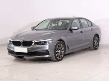BMW Seria 5 G30-G31 Limuzyna 530e iPerformance 252KM 2019 BMW 5 530e iPerformance, 1. Właściciel, zdjęcie 1