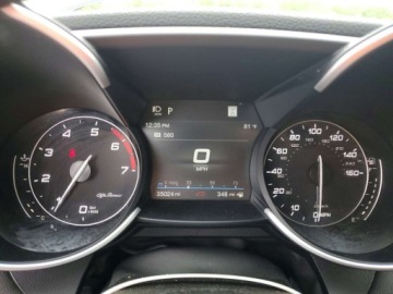 Alfa Romeo Giulia II Sedan Facelifting 2.0 Turbo 280KM 2023 Alfa Romeo Giulia Ti 2023 2.0 Benzyna 280KM, zdjęcie 9