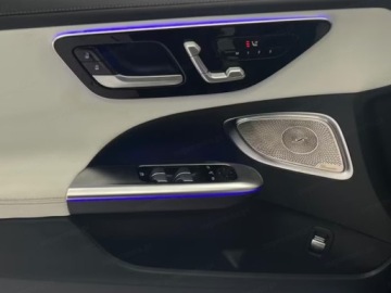 Mercedes Klasa C W206 Limuzyna 2.0 300 258KM 2025 C Klasa 300 4-Matic AMG 2.0 (258KM) 2025, zdjęcie 6