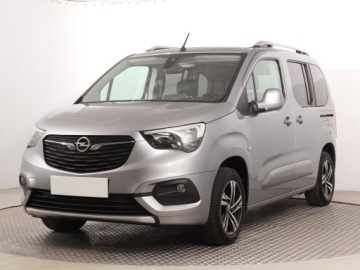 Opel Combo E Kombivan 1.5 Diesel 131KM 2018 Opel Combo 1.5 CDTI, Salon Polska, Navi, Klima, zdjęcie 1