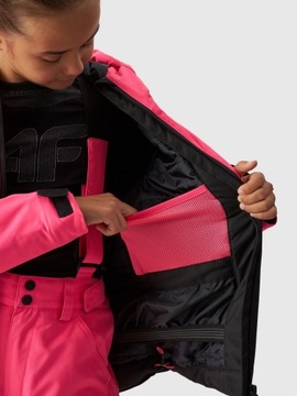 ДЕТСКАЯ ЗИМНЯЯ КУРТКА С КАПЮШОНОМ ДЛЯ ДЕВОЧЕК 4F AW23F292